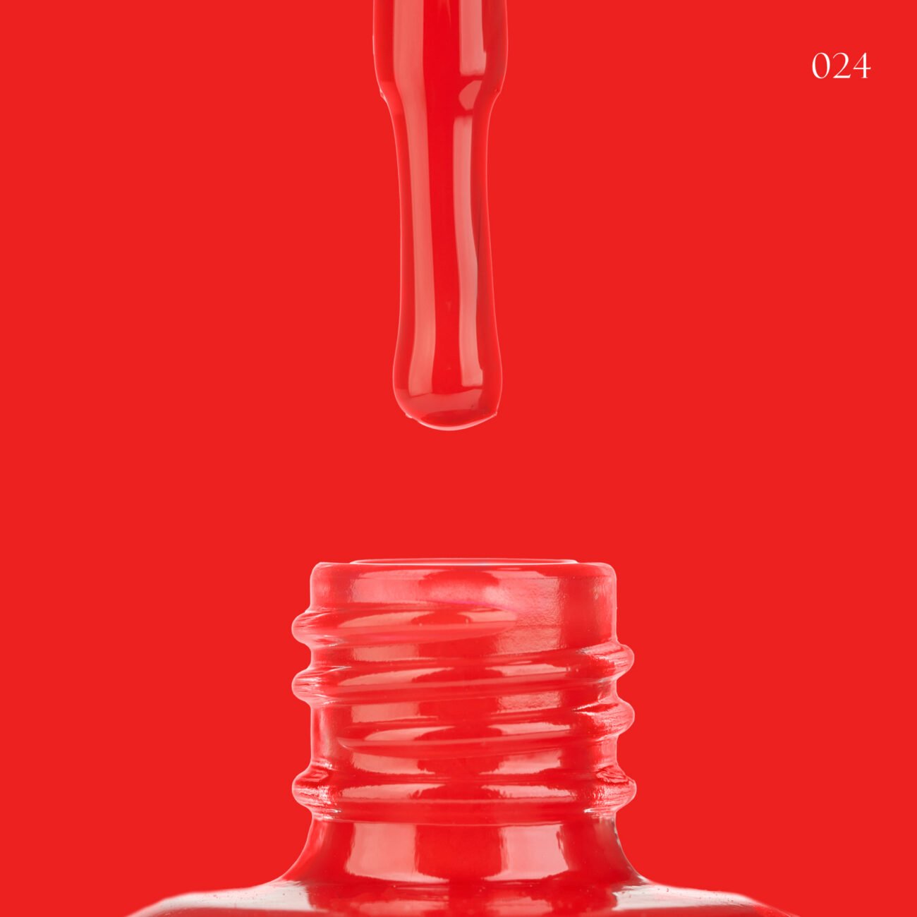 Лак для нігтів Lacquer Nail Polish GLOSS 024 (червоний), 11 мл
